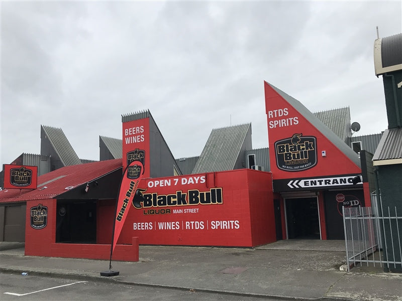Black Bull Liquor Main Street
